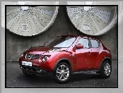 Nissan Juke, Okrągłe, Reflektory