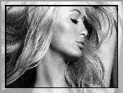Paris Hilton, Blondynka, Czarno-Białe