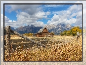 Park Narodowy Grand Teton, Stodoła, Drewniana, Góry, Stany Zjednoczone, Trawa, Chmury, Dom, Stan Wyoming, Ogrodzenie, Drzewa