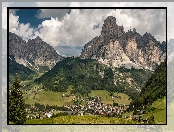 Góry, Lasy, Włochy, Góra Sassongher, Prowincja Bolzano, Corvara, Dolomity, Drzewa, Dolina, Domy