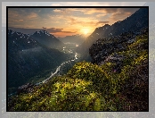 Dolina, Rzeka Rauma, Góry, Norwegia, Zachód słońca, Romsdalen