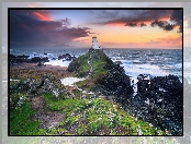 Niebo, Skały, Zachód słońca, Morze, Ynys Llanddwyn, Walia, Wielka Brytania, Latarnia morska, Chmury