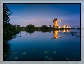 Wschód słońca, Holandia, Wieś Kinderdijk, Wiatraki, Rzeka