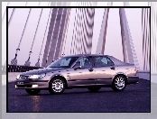 Srebrny, Saab 9-5, Most