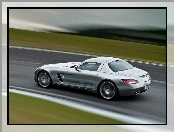 Srebrny, Mercedes SLS, AMG