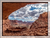 Stany Zjednoczone, Niebo, Park Narodowy Canyonlands, Chmury, Stan Utah, Krąg kamienny False Kiva, Kanion, Skały