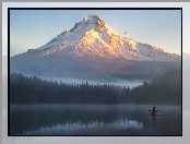 Stratowulkan, Mgła, Lasy, Góra, Stany Zjednoczone, Jezioro, Łódka, Mount Hood, Stan Oregon, Poranek, Rybak