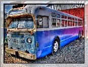 Stary, Autobus
