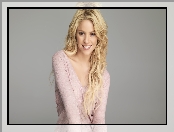 Ładna, Uśmiechnięta, Shakira
