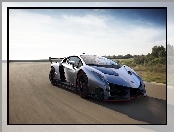 Lamborghini Veneno, Szosa