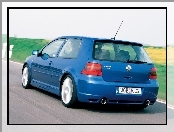 Volkswagen Golf 5, R32