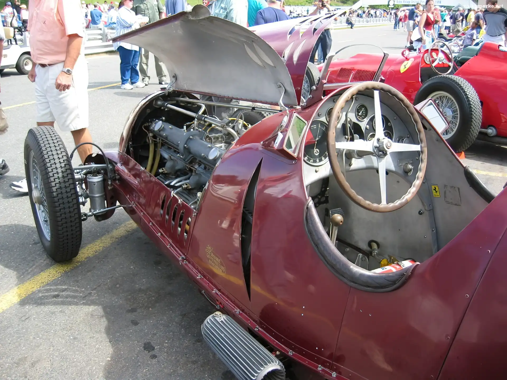 Alfa Romeo, kierownica, silnik
