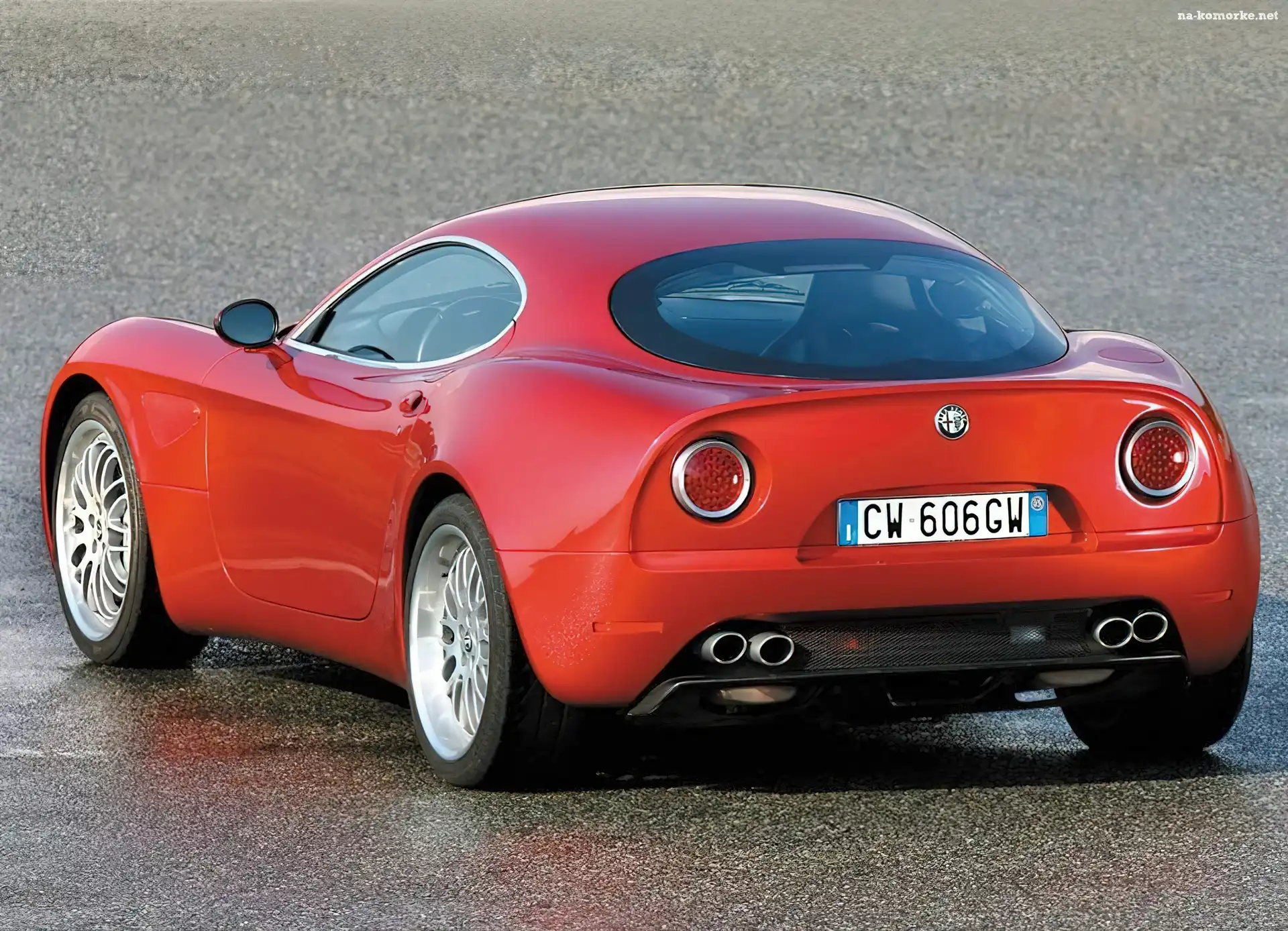 Alfa Romeo 8C, Tylne, Okrągłe, Lampy