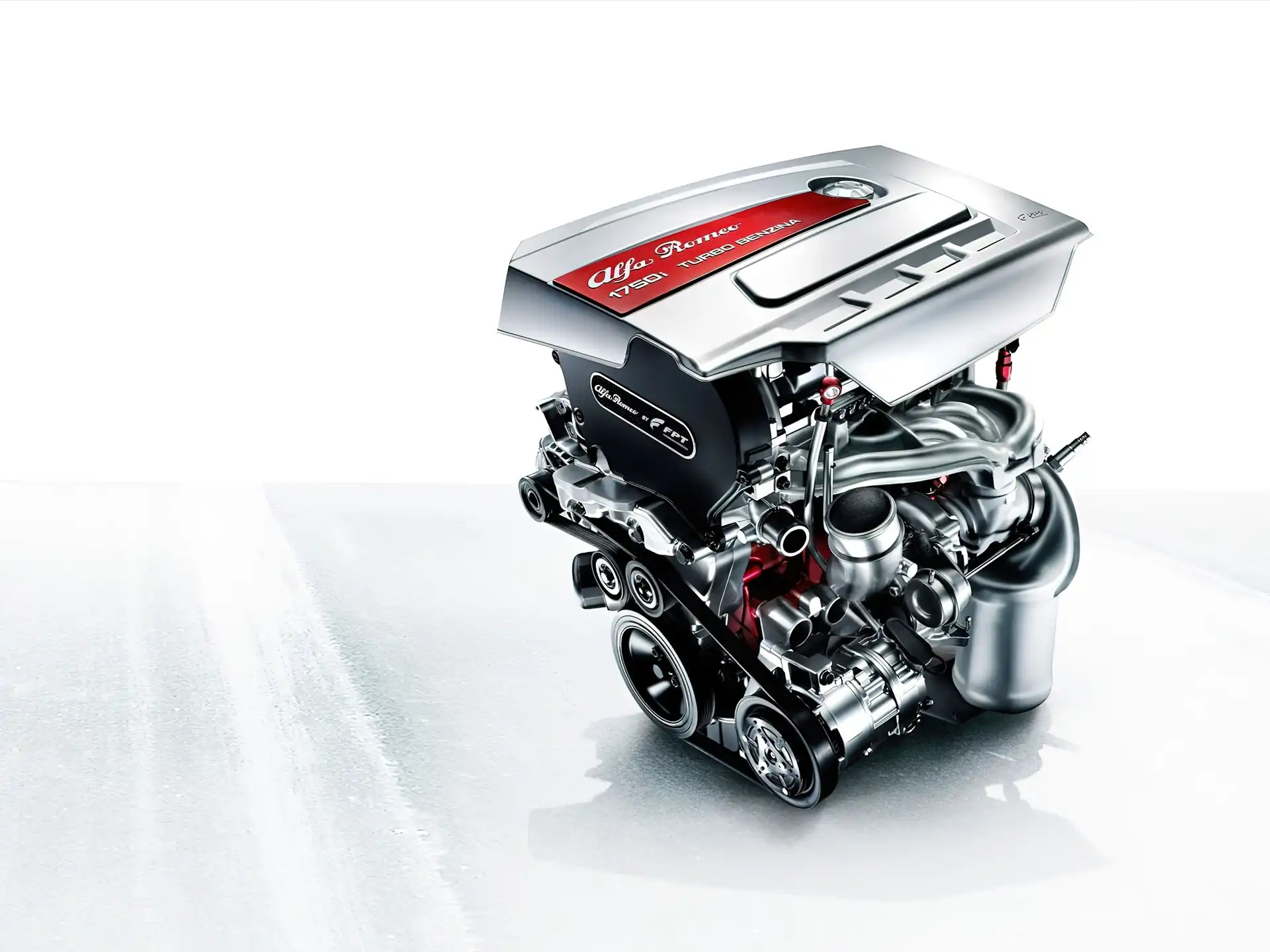 Alfa Romeo Giulietta, Silnik, Motor