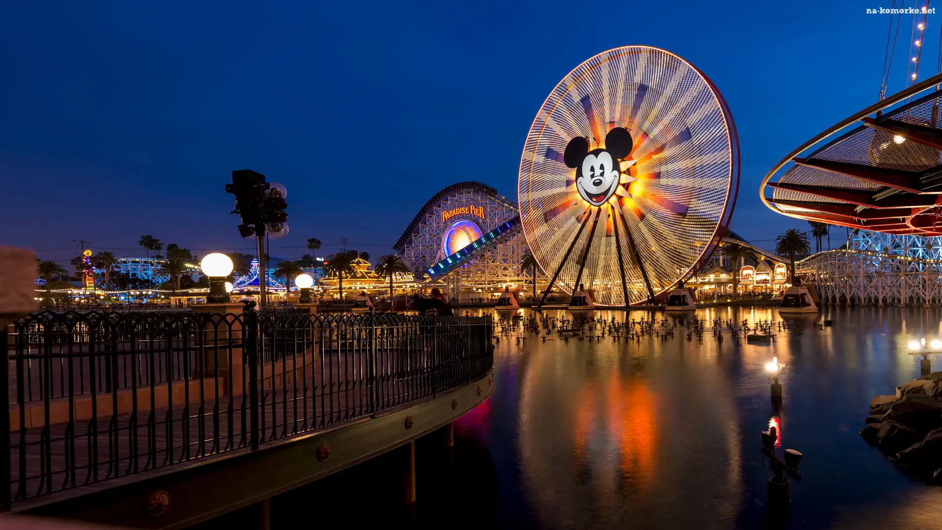 Anaheim, Stany Zjednoczone, Karuzele, Park rozrywki, Noc, Kalifornia, Rzeka, Disney California Adventure Park, Diabelski młyn