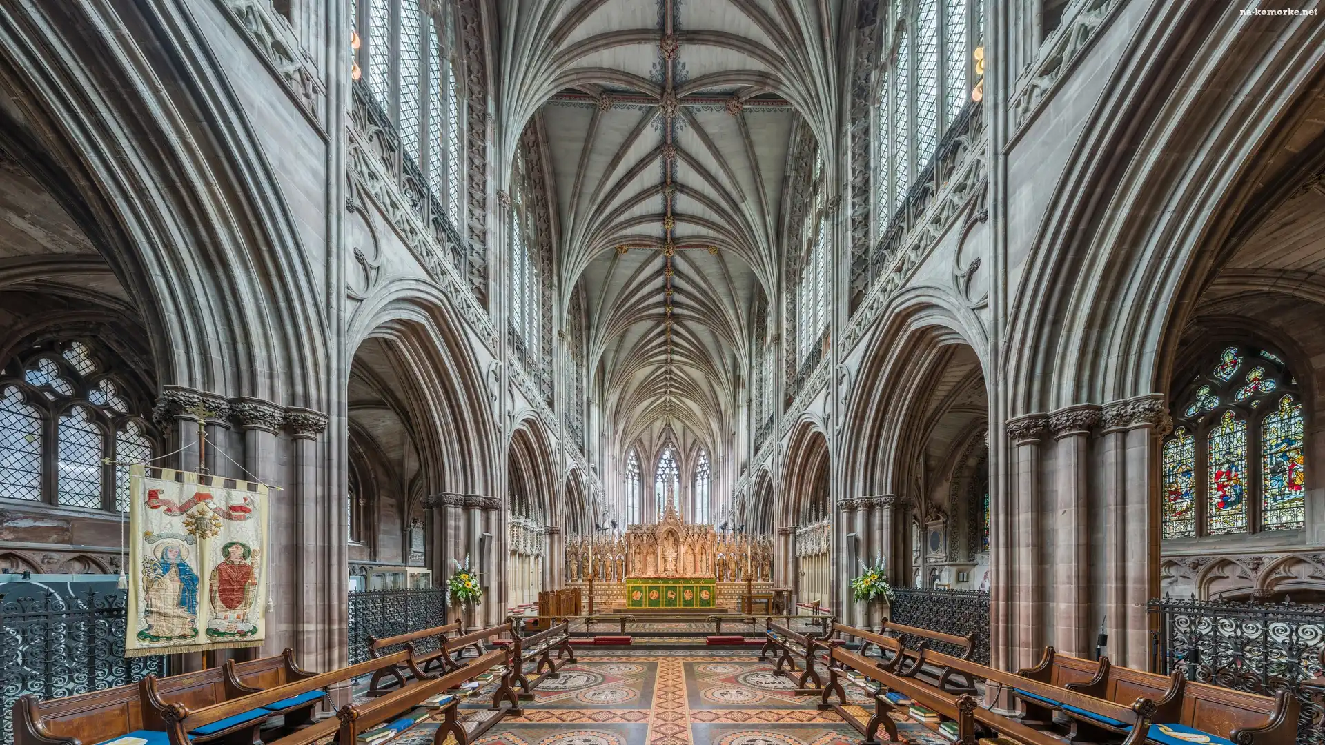 Anglia, Ołtarz, Ławki, Hrabstwo Staffordshire, Miasto Lichfield, Katedra w Lichfield, Kościół katedralny Najświętszej Maryi Panny i świętego Chada