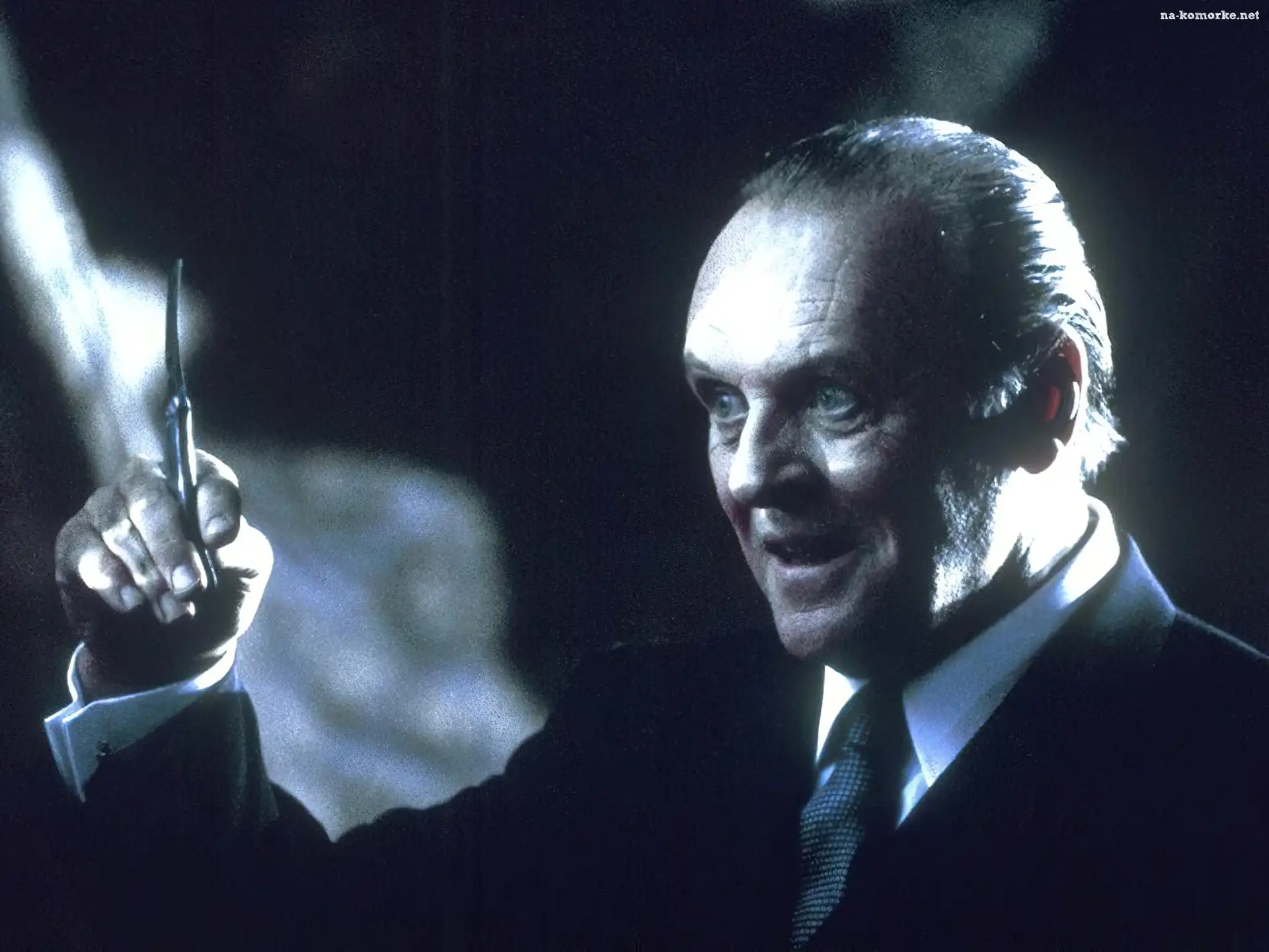 Anthony Hopkins, krawat, biała, koszula