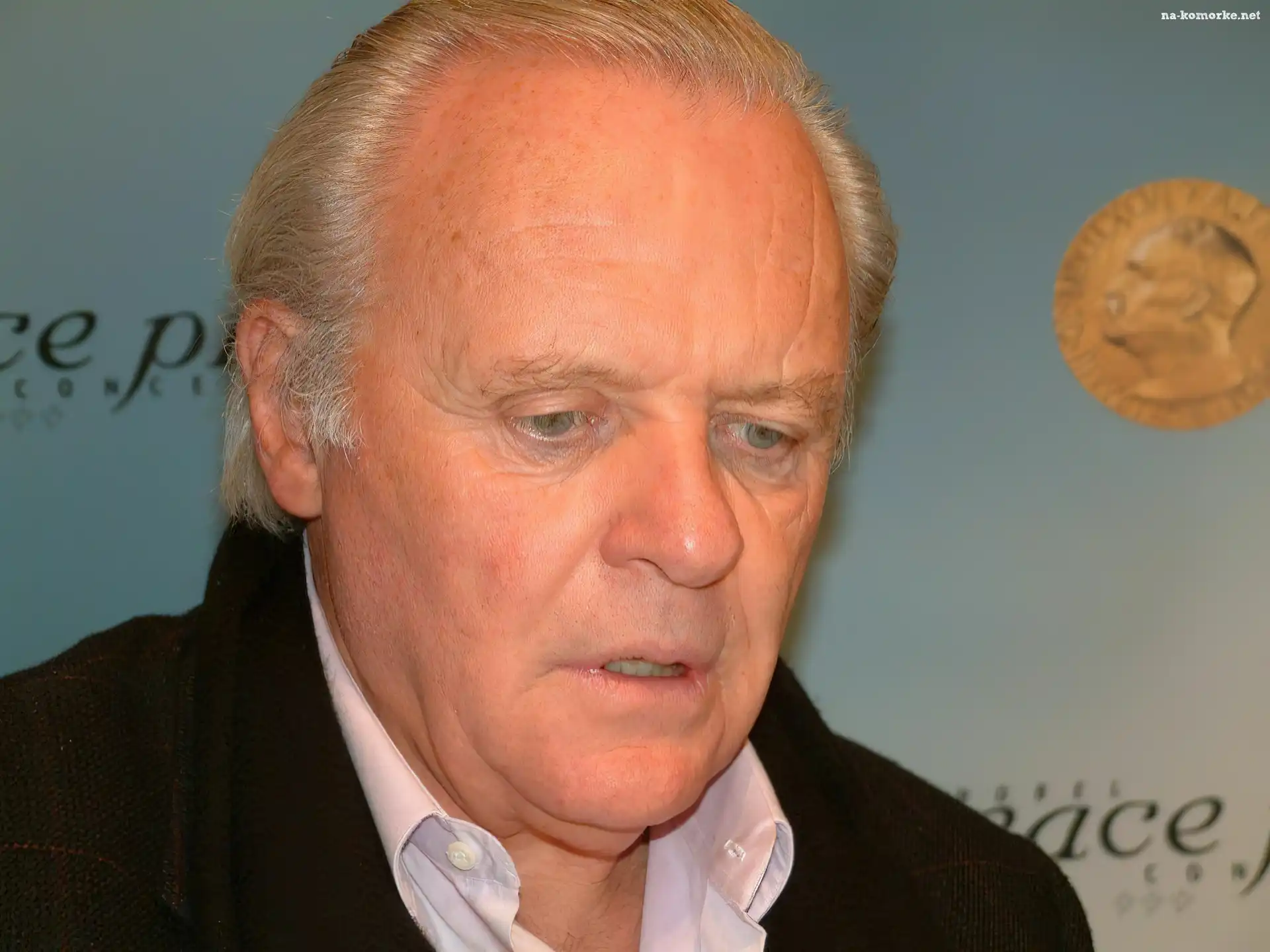 Anthony Hopkins, niebieskie, oczy