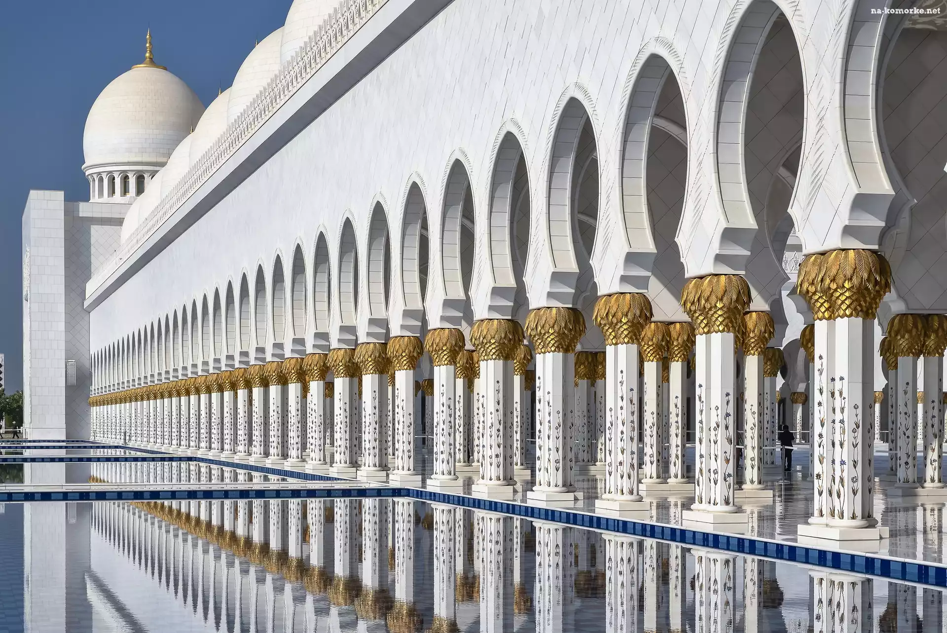 Kolumny, Abu Dhabi, Zjednoczone Emiraty Arabskie, Marmur, Wielki Meczet Szejka Zajida, Złoto