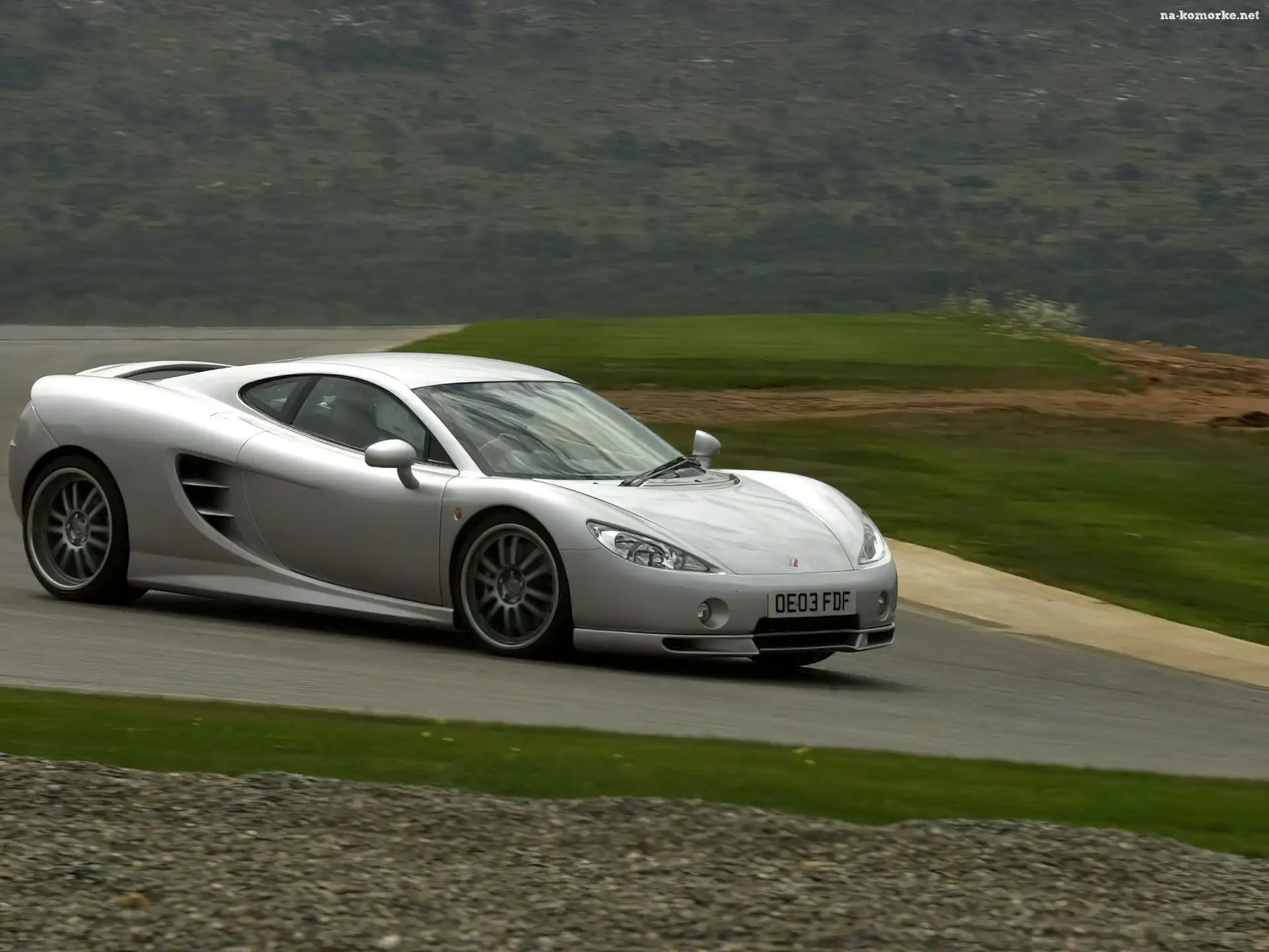 Srebrny, Ascari KZ1