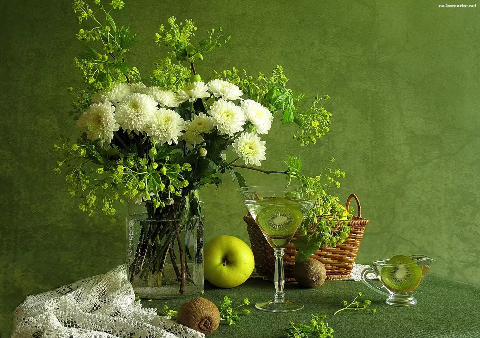 Astry, Kompozycja, Jabłko, Kiwi