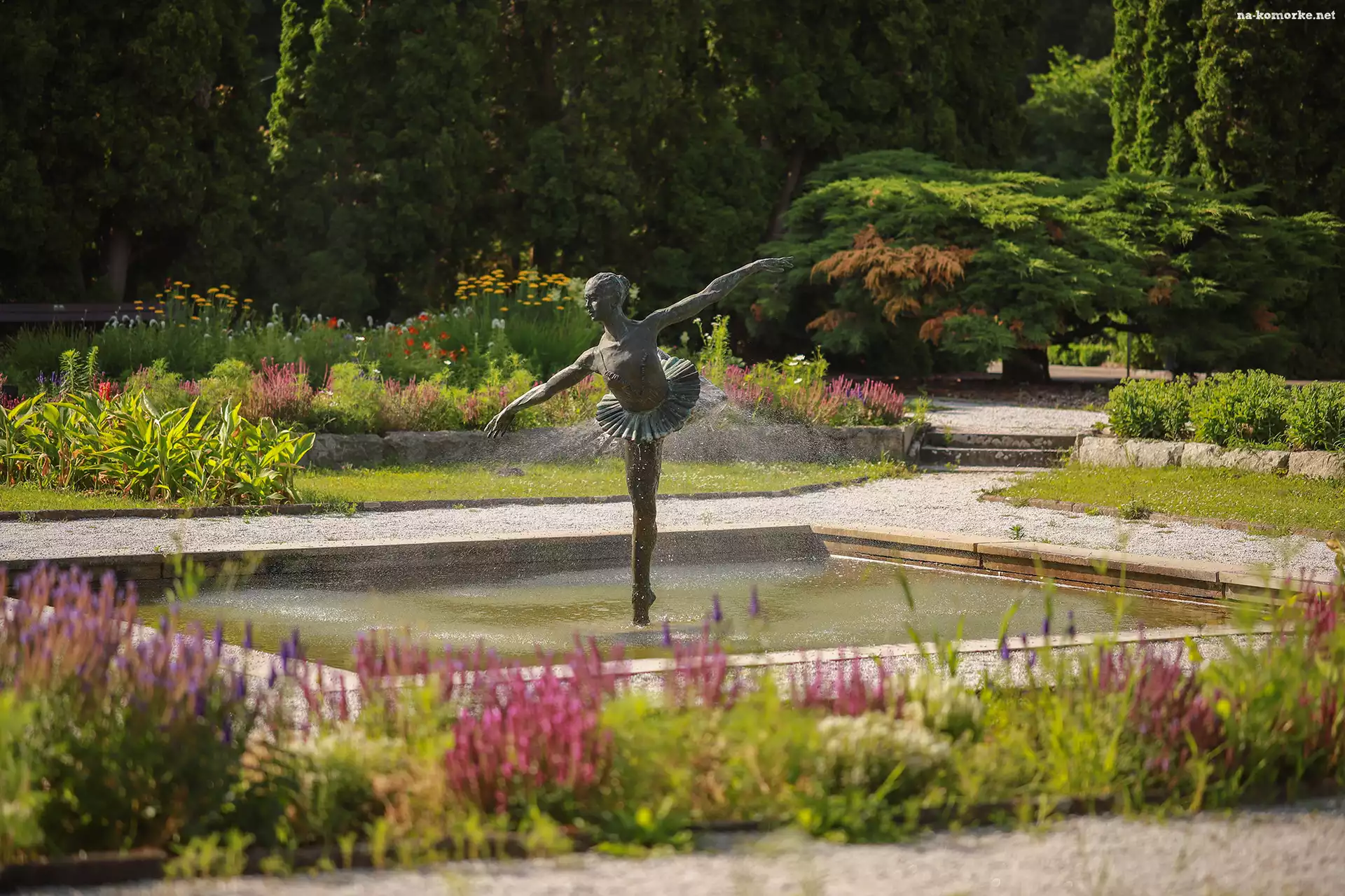 Kwiaty, Baletnica, Fontanna, Polska, Ogród Botaniczny, Poznań
