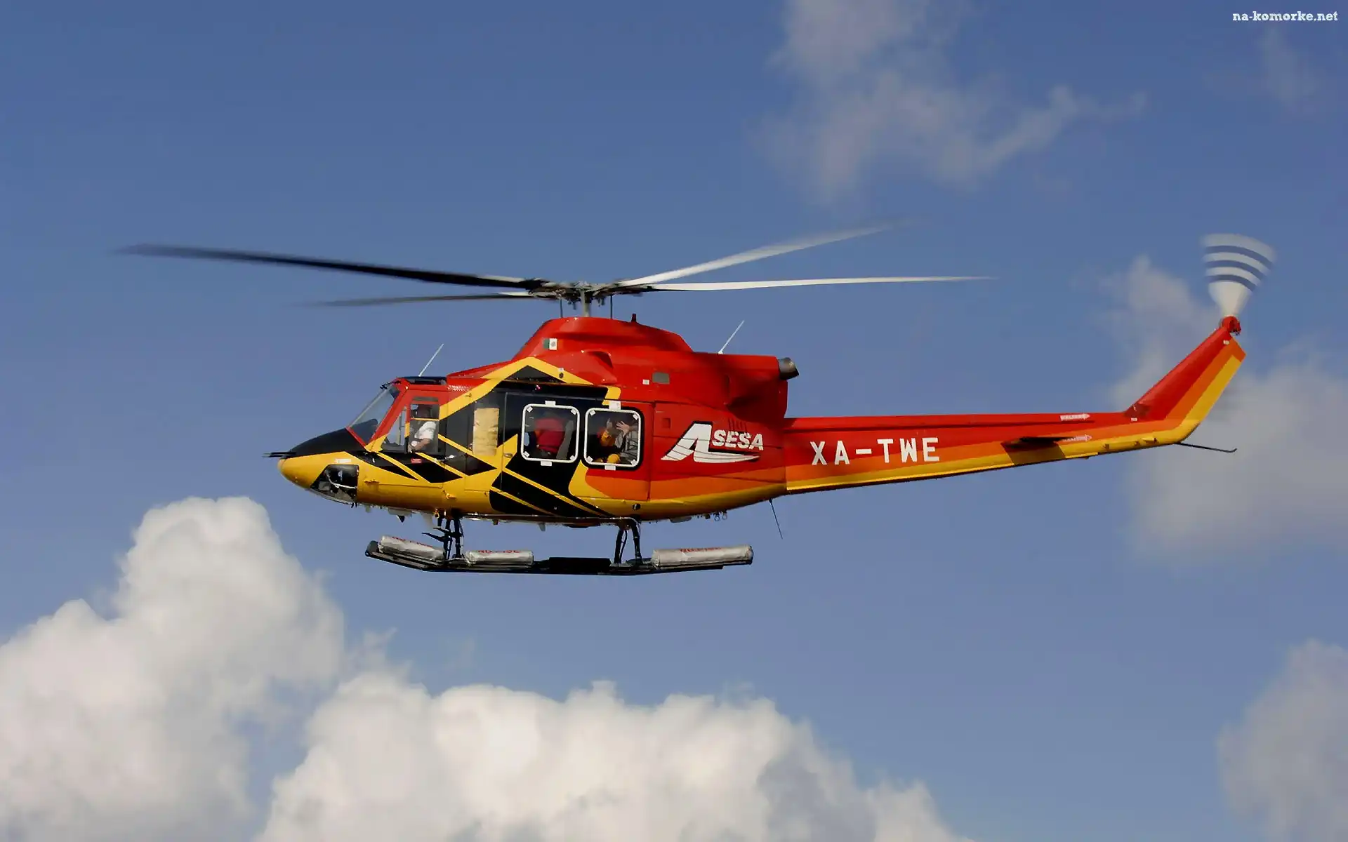 Śmigłowiec, Bell-412