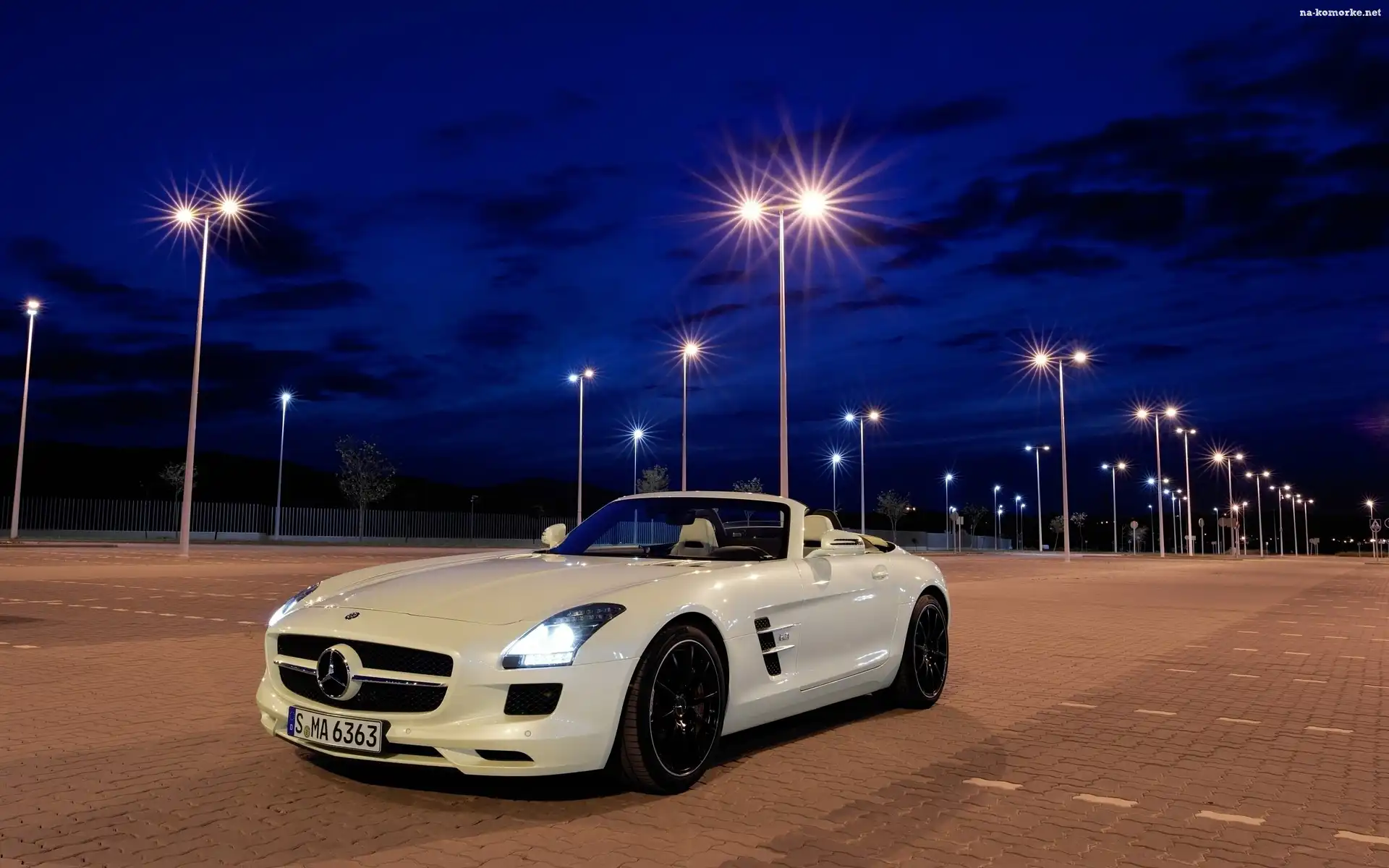 Mercedes-Benz SLS AMG Roadster, Wieczór, 2011, Latarnie