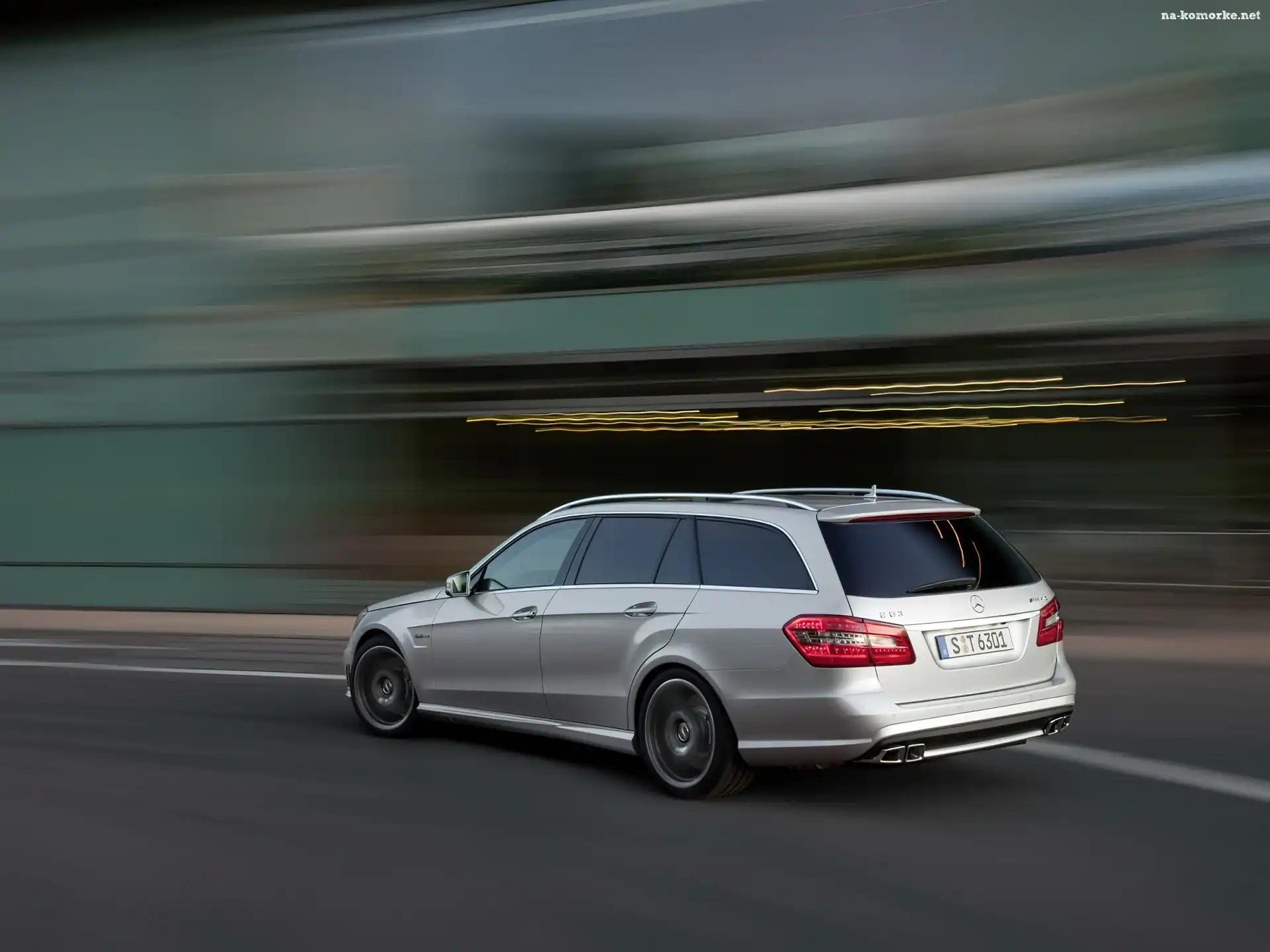 Mercedes Benz E 63, Tył, AMG, Lampy