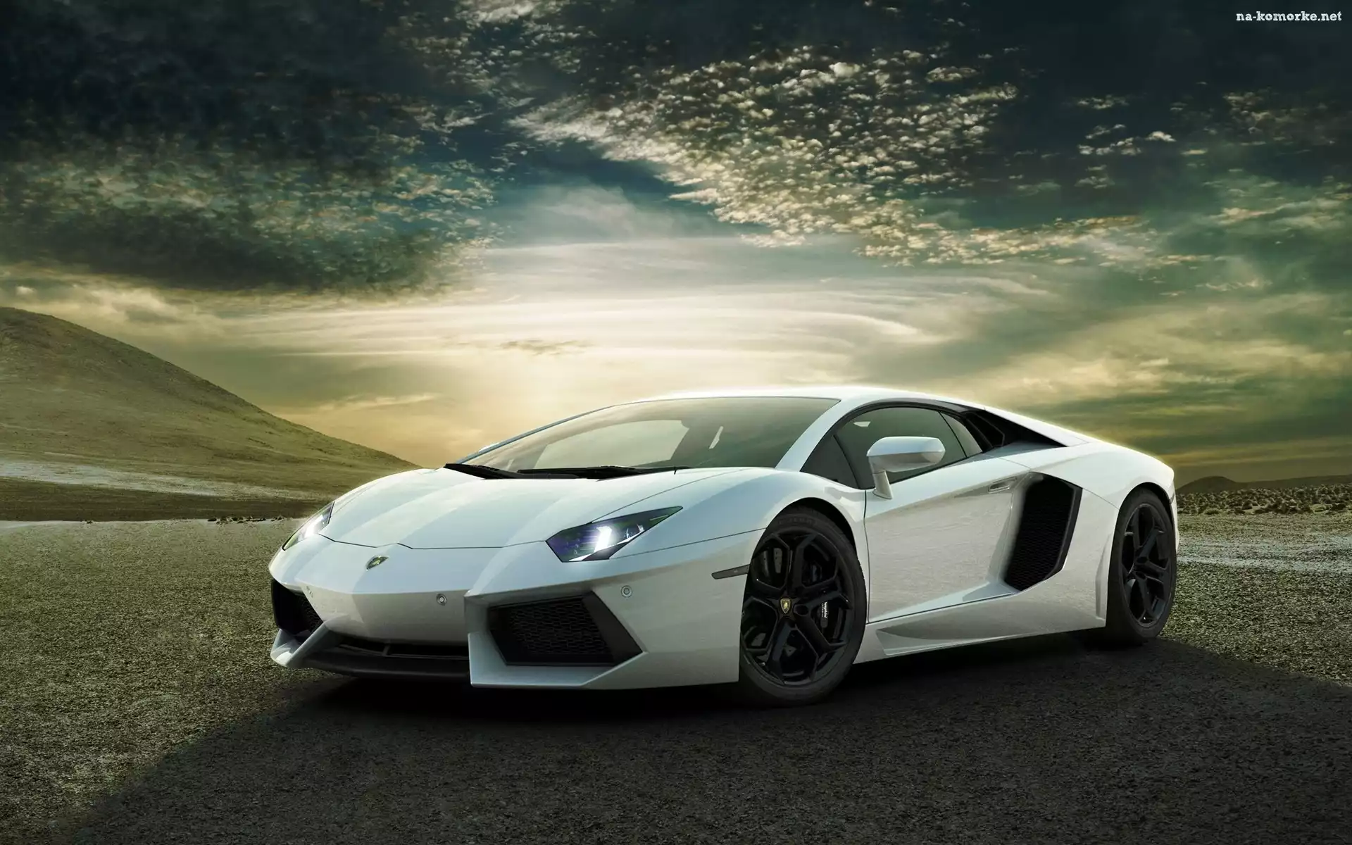 Białe, Droga, Lamborghini, Aventador
