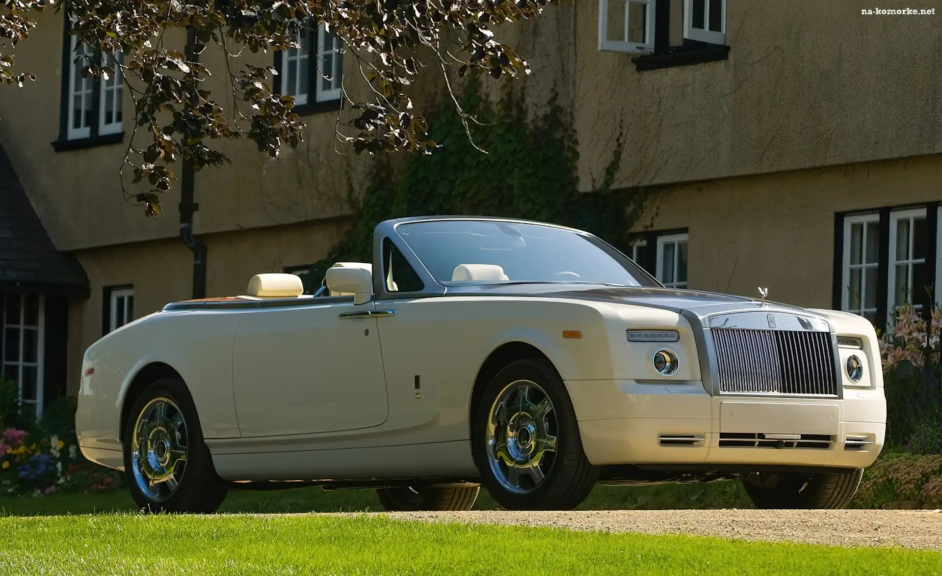 Biały, Rolls-Royce Phantom Drophead, Cabrio