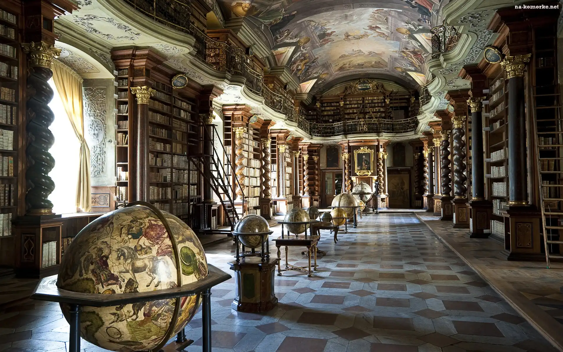 Biblioteka, Książki