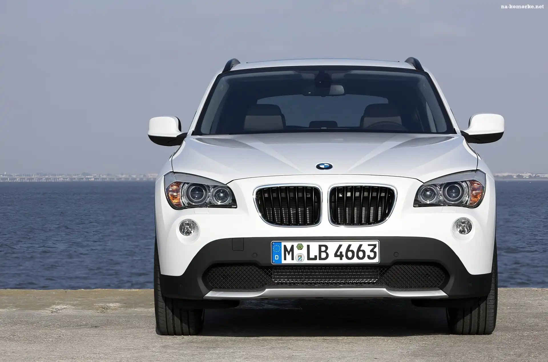 BMW X1, Powietrza, Wloty