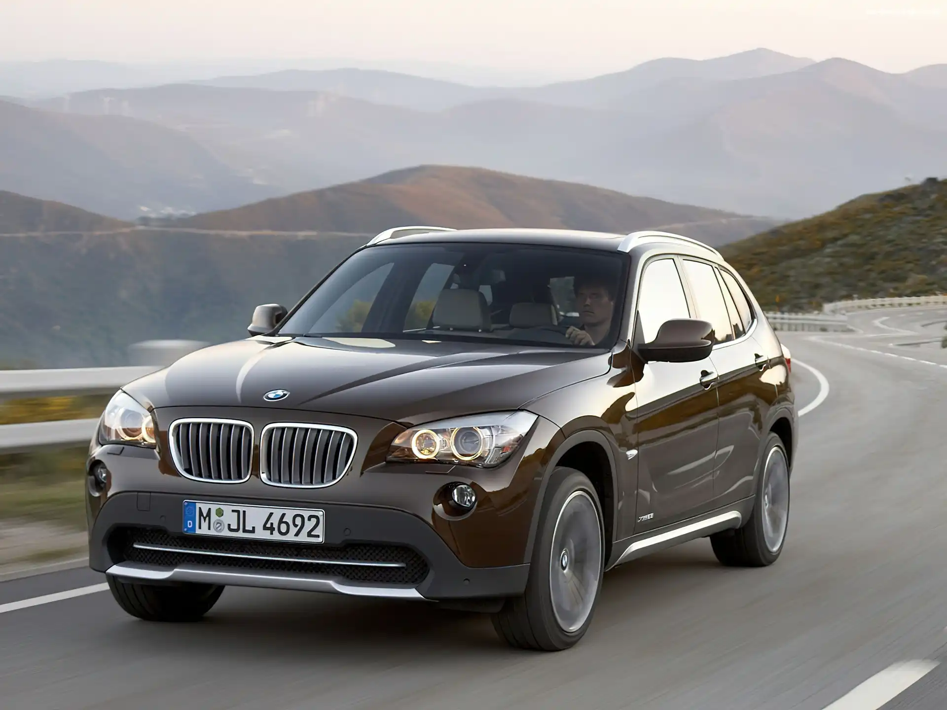 BrÄ…zowe, BMW X1, 23d