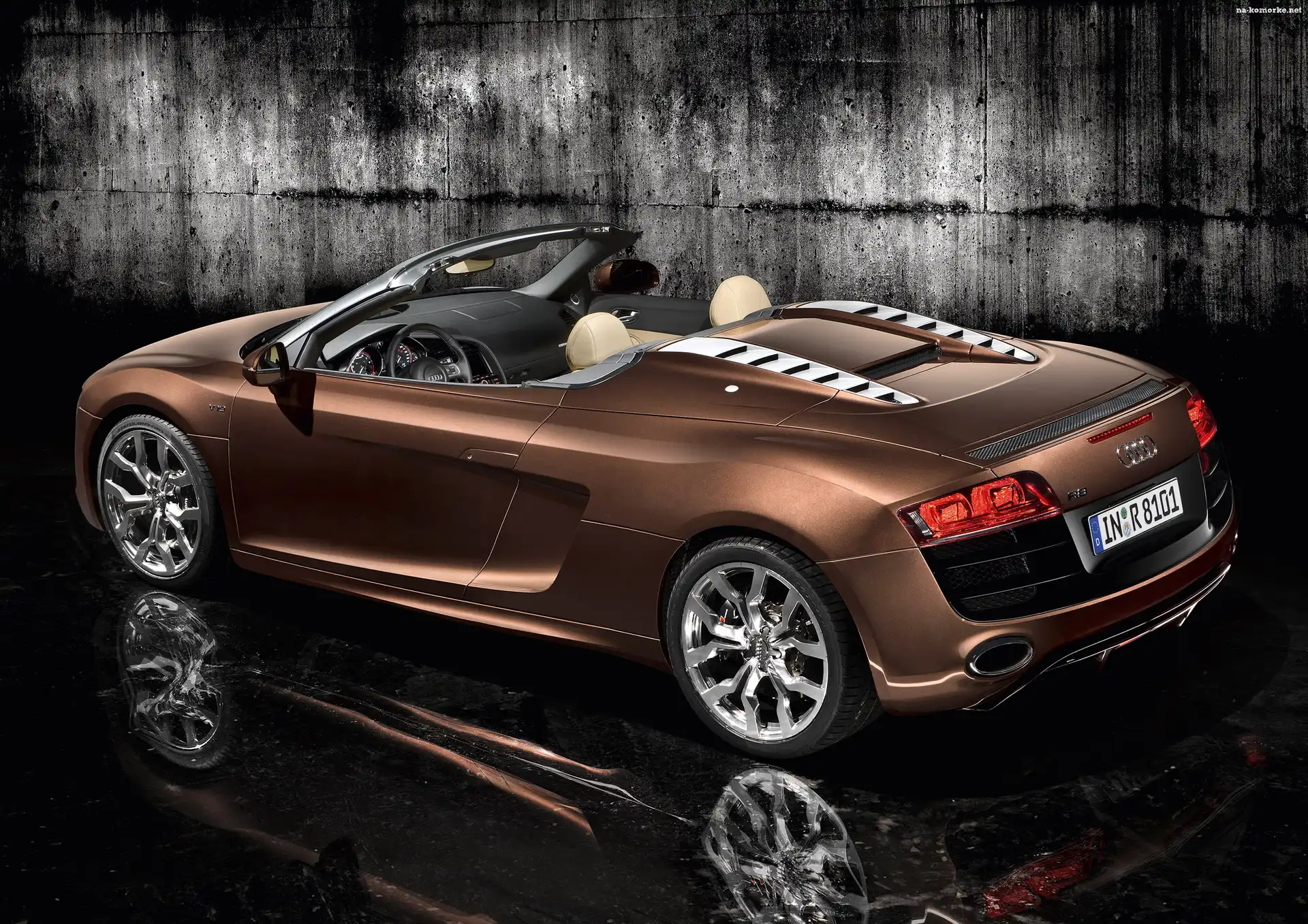 BrÄ…zowy, Metalik, Audi R8 Spyder