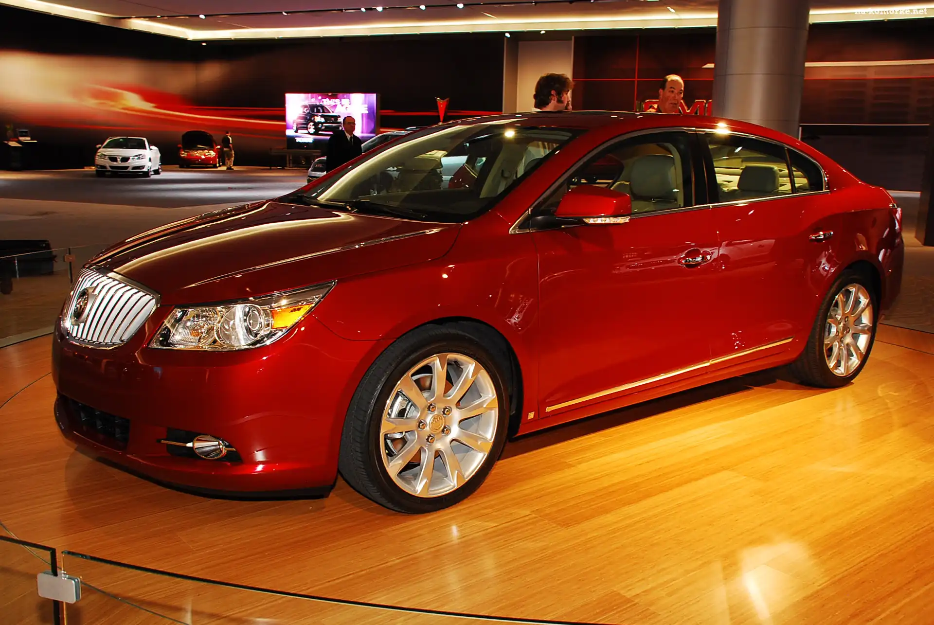 Salon, Buick, LaCrosse