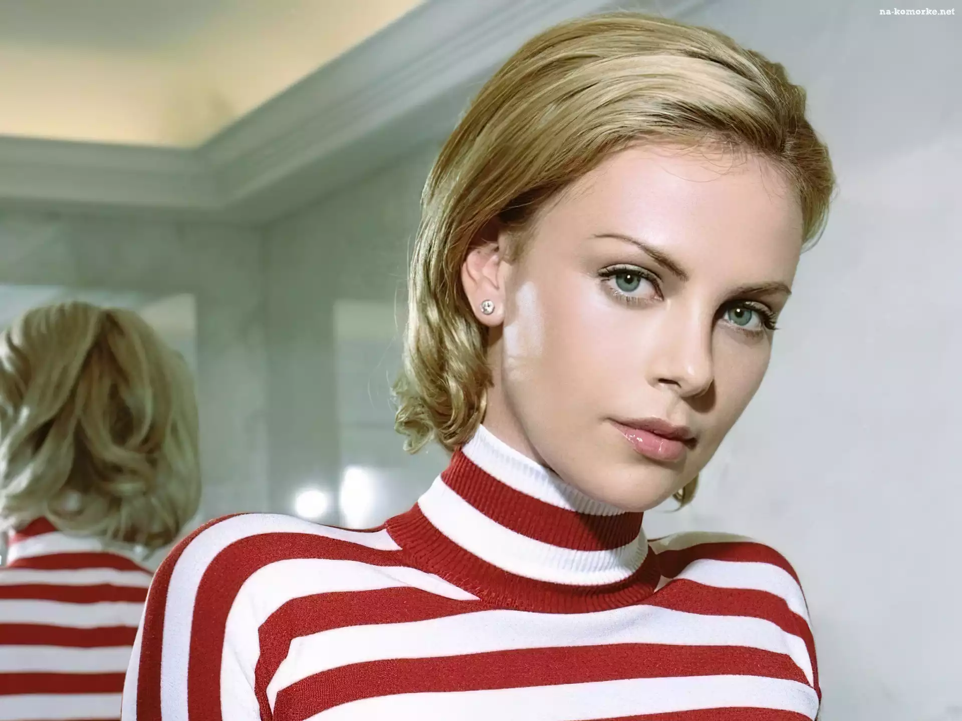 Charlize Theron, pasiasty, golfik