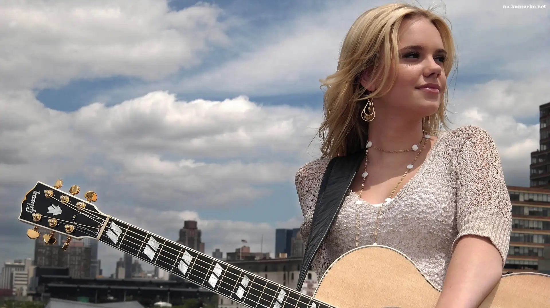 Cheyenne Kimball, Z, GitarÄ…