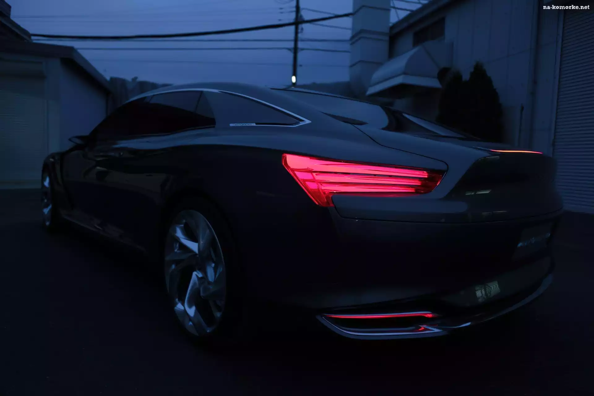Citroen Metropolis, Światła, Neonowe