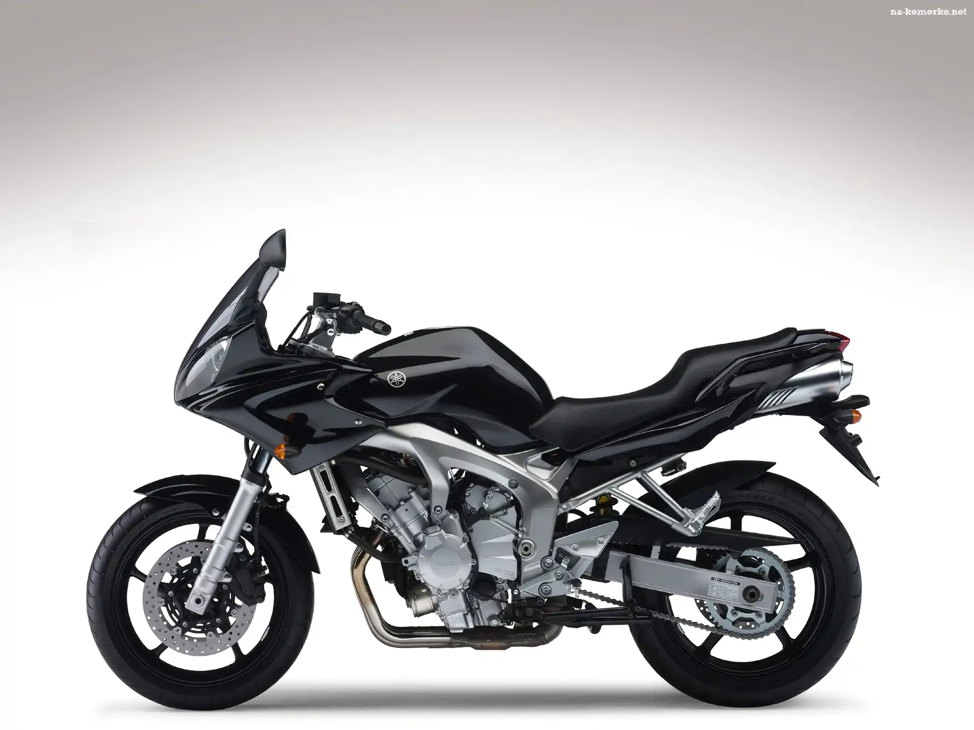 Czarna, Zabudowana, Yamaha FZ6 Fazer, Wersja