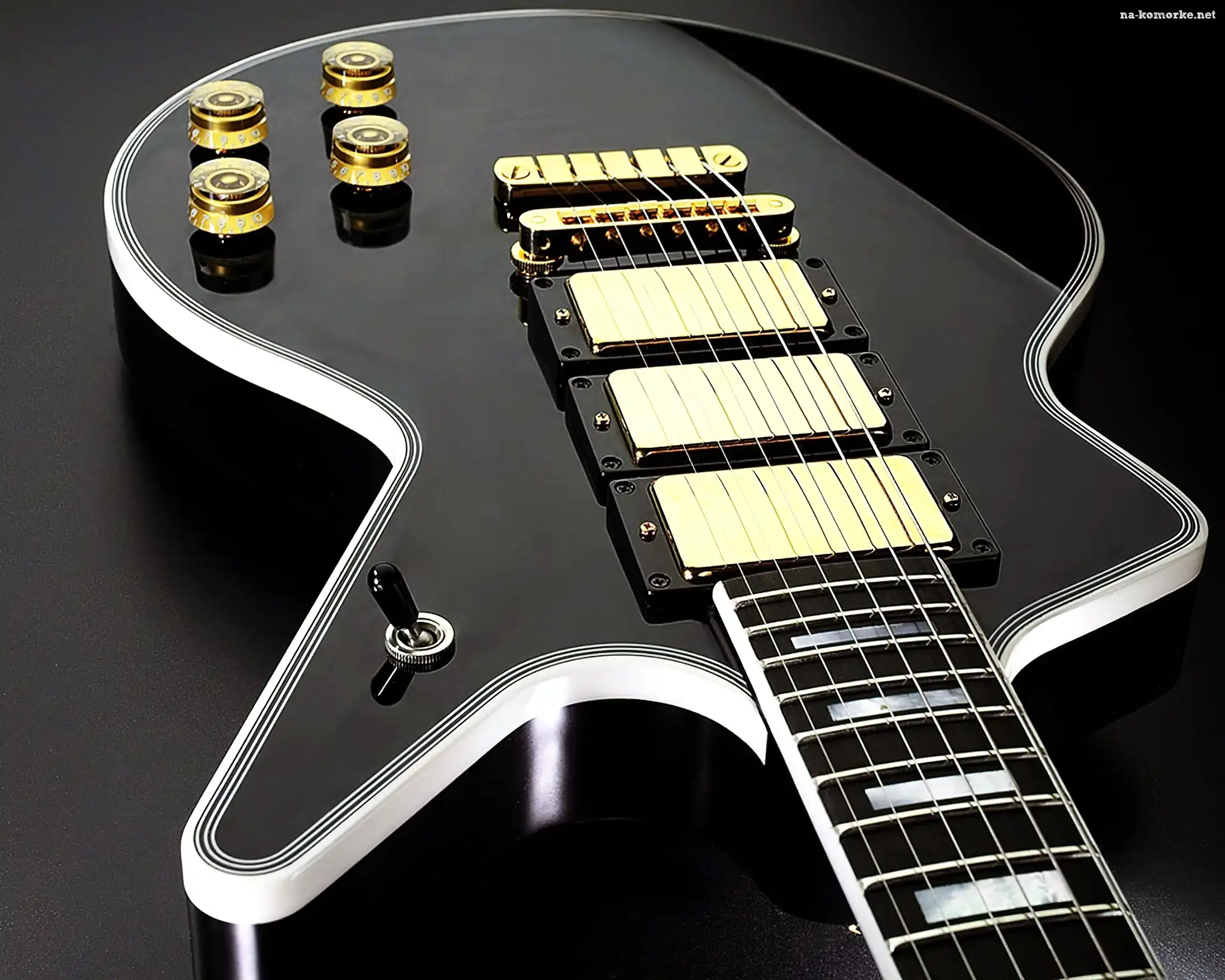 Czarna, Struny, Gitara, Elektryczna