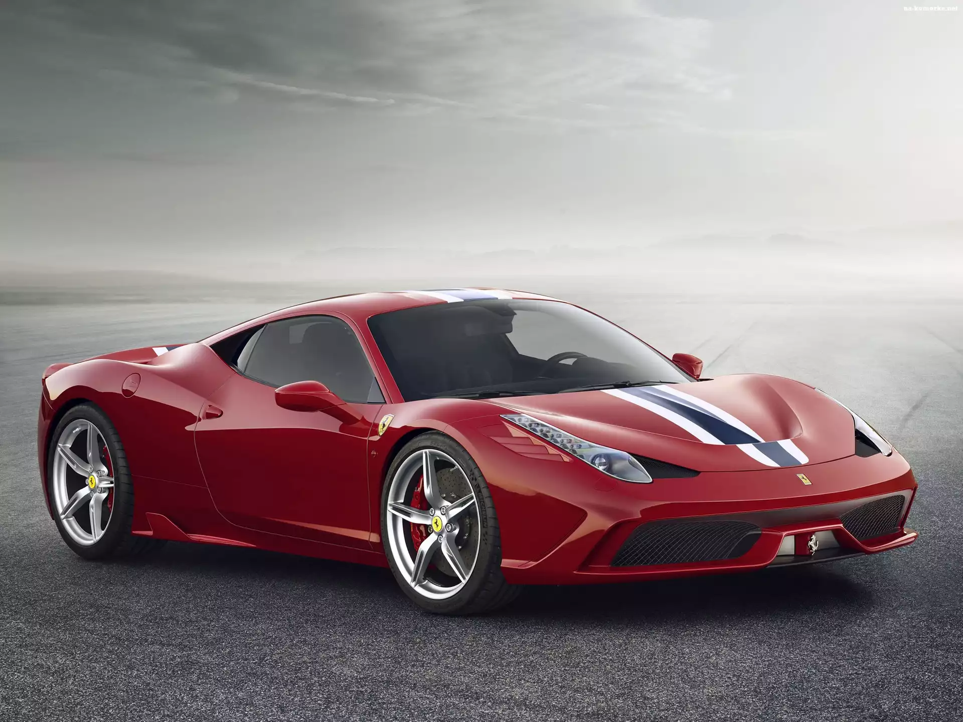 Czerwone, Farrari 458 Italia