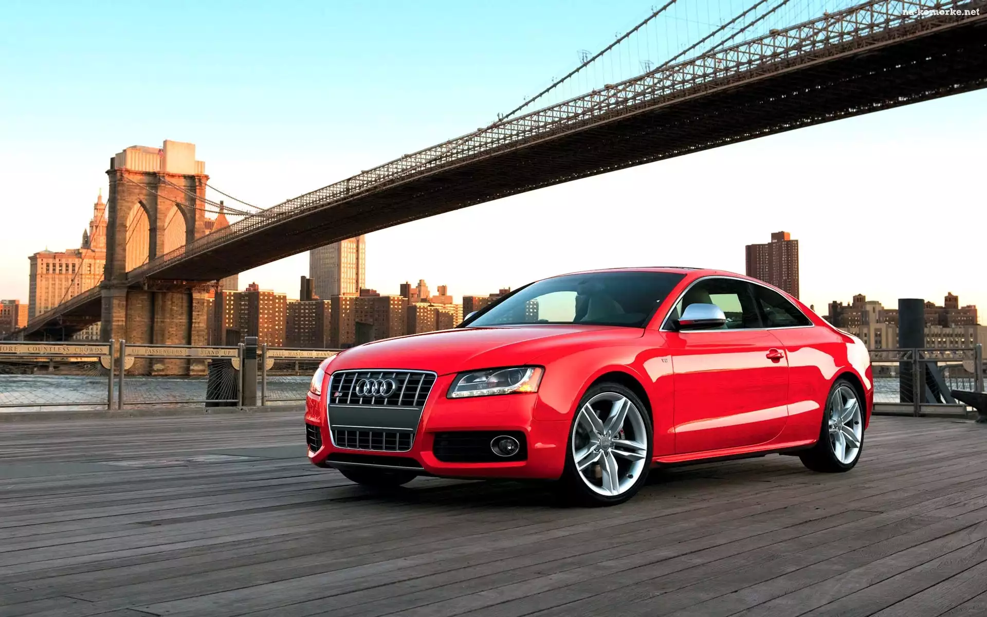 Czerwone, Most, Audi, S5
