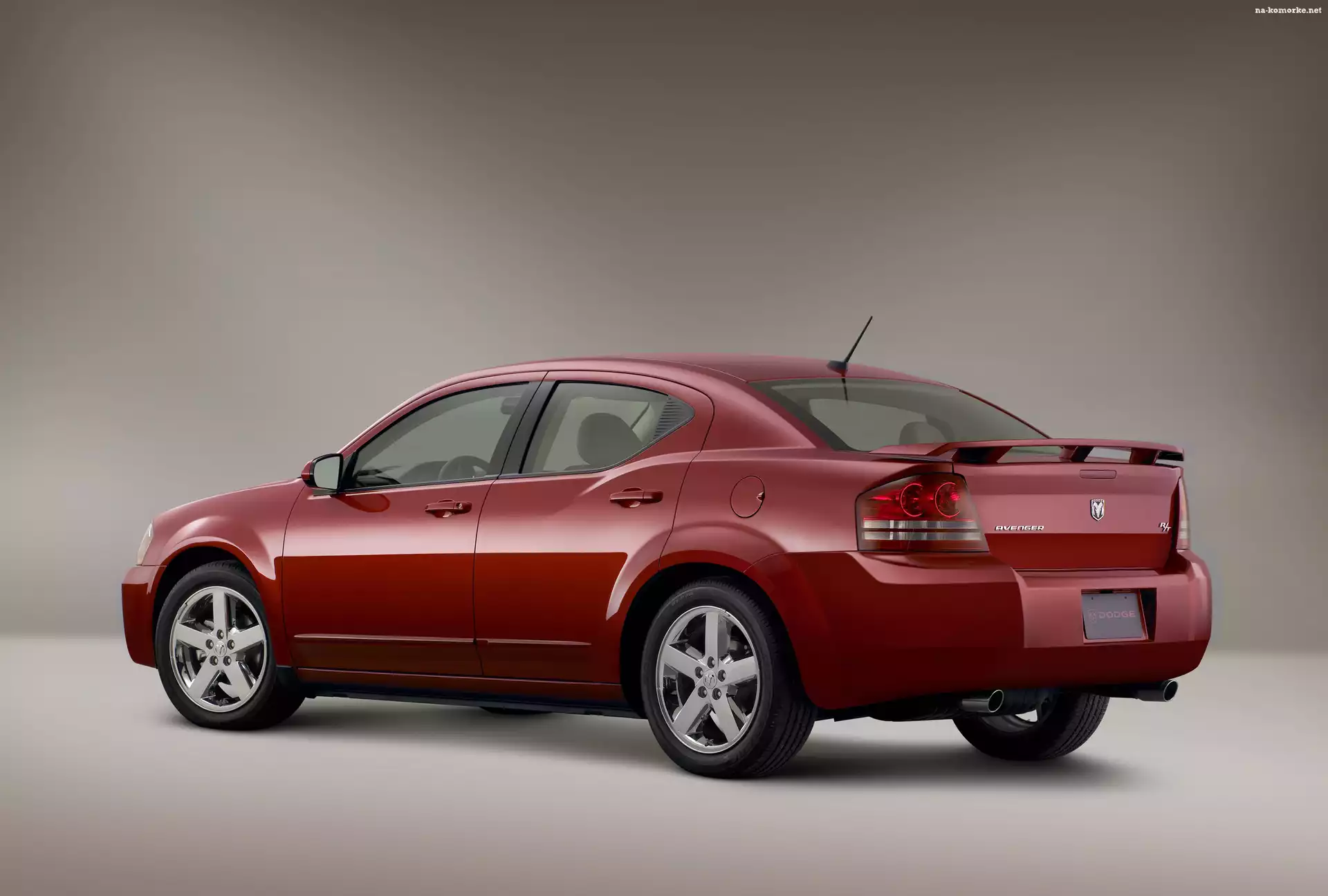 Dodge Avenger, Wydechu, Antena, Końcówki