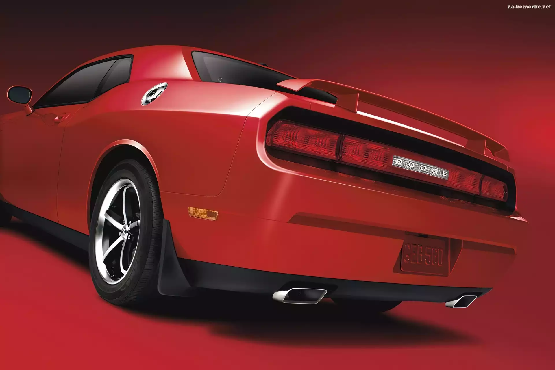 Dodge Challenger, Spojler, Klapy