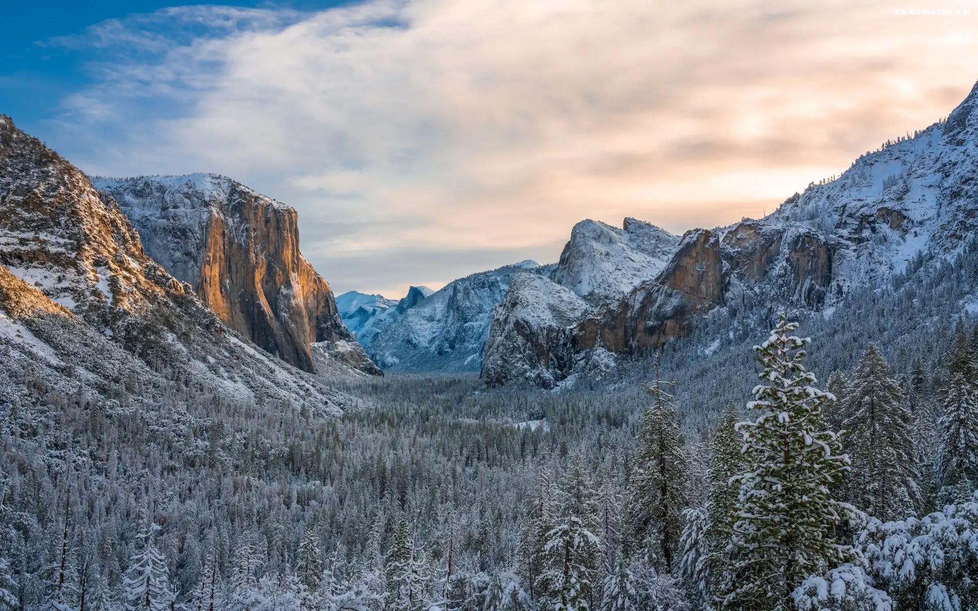 Dolina, Zima, Stany Zjednoczone, Park Narodowy Yosemite, Stan Kalifornia, Lasy, Yosemite Valley, Ośnieżone, Góry, Drzewa