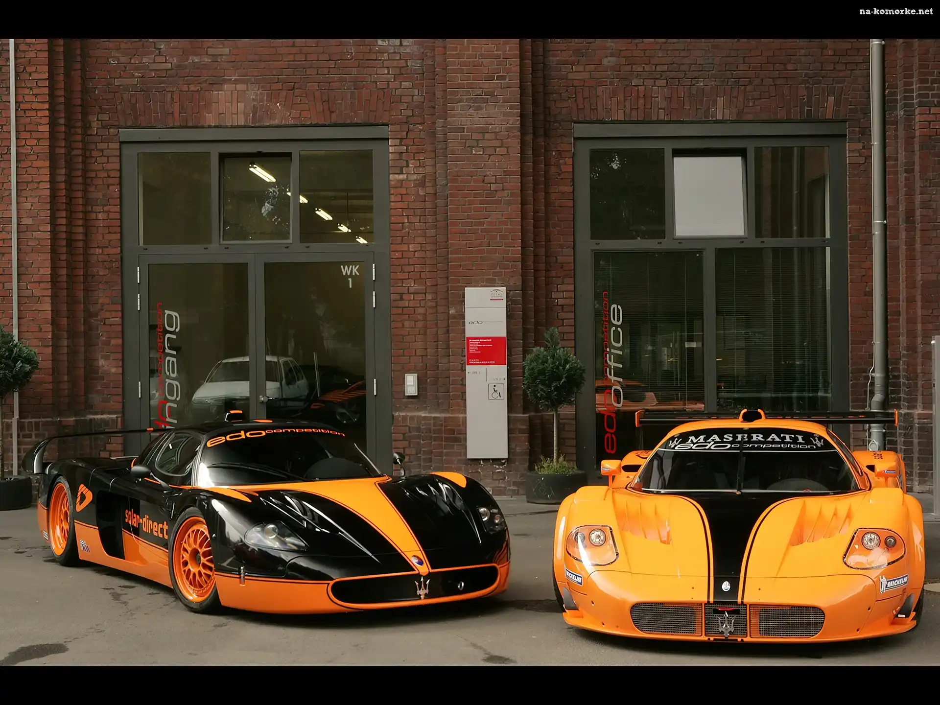 Dwa, Egzemplarze, Maserati MC12