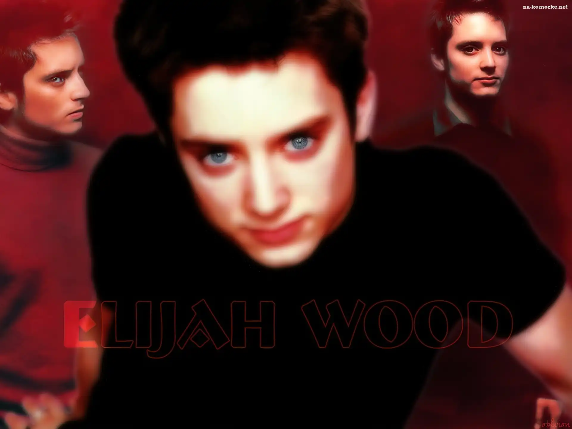 Elijah Wood, czarna koszulka, niebieskie oczy