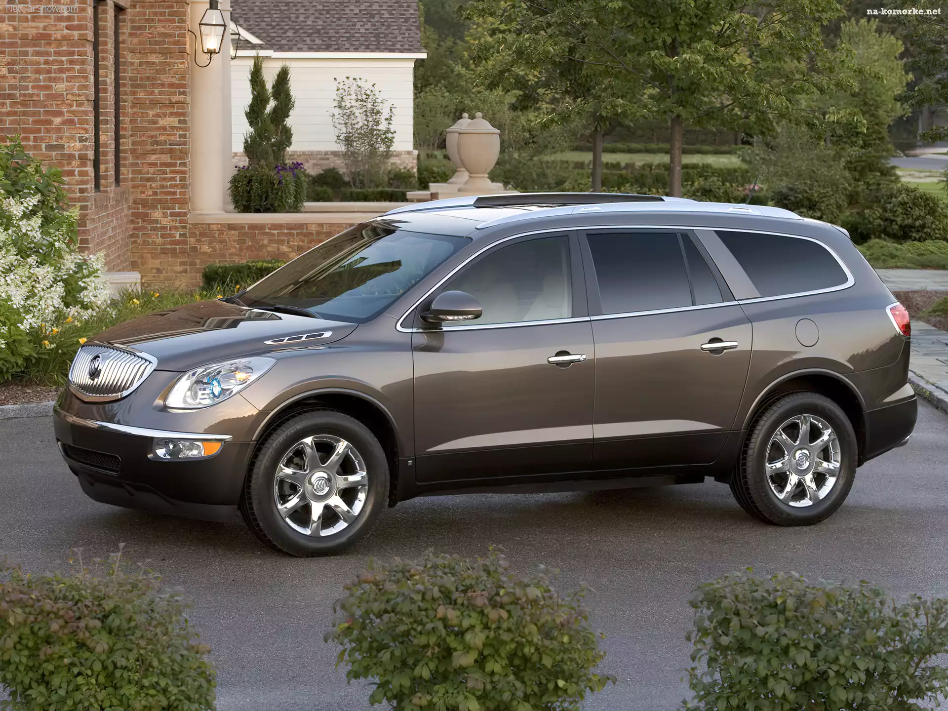 Buick Enclave, Drzwi