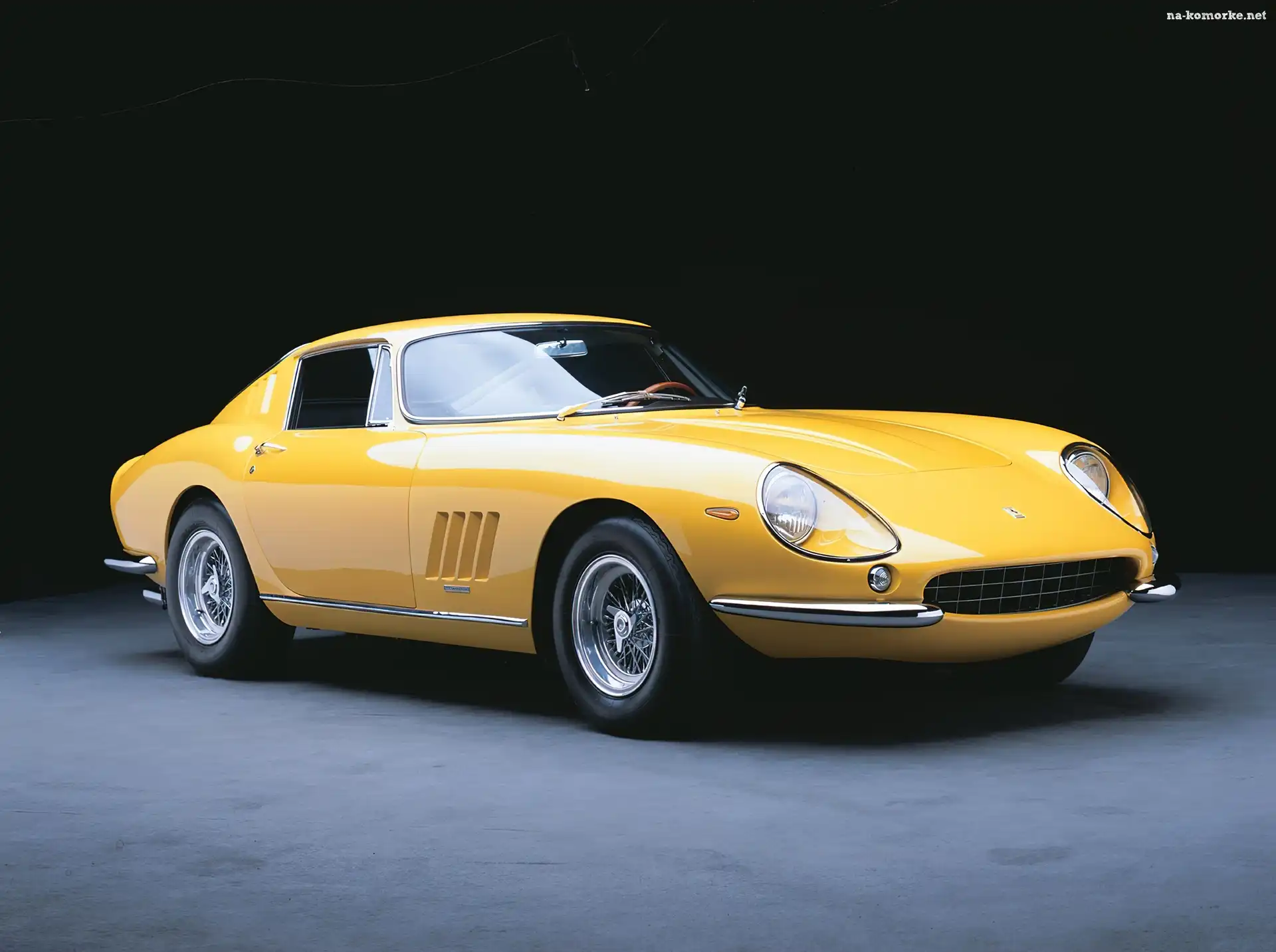 Ferrari 275, Reflektory, Przód
